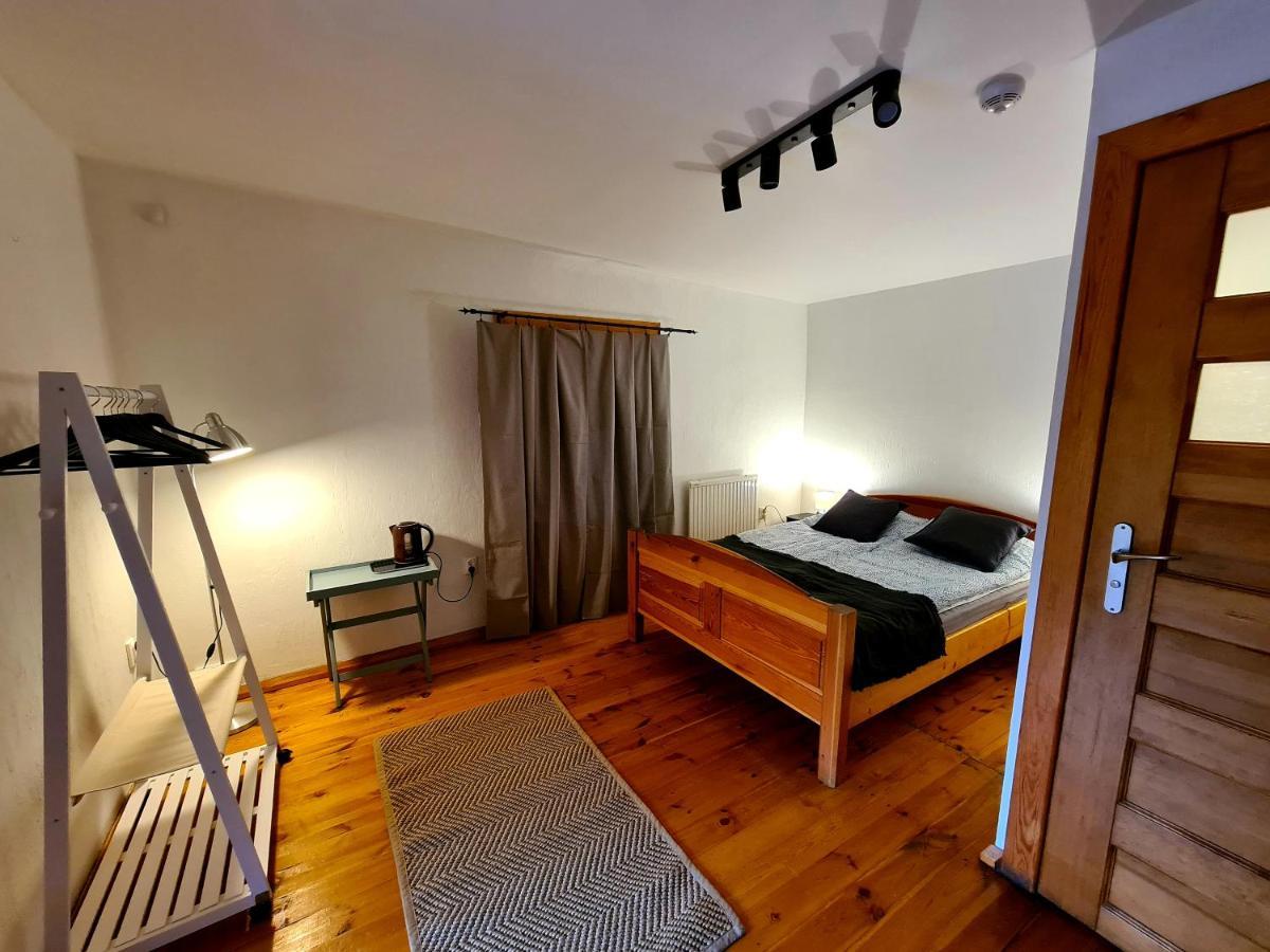 Oberza Pod Zlotym Prosiakiem Hotel Nieborów Eksteriør billede