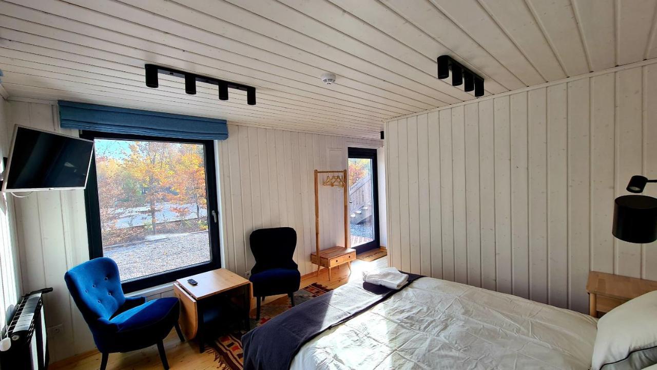 Oberza Pod Zlotym Prosiakiem Hotel Nieborów Eksteriør billede