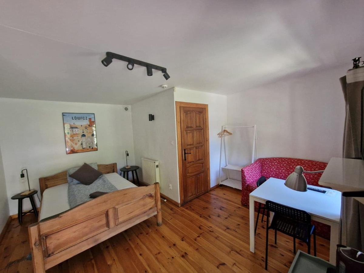Oberza Pod Zlotym Prosiakiem Hotel Nieborów Eksteriør billede