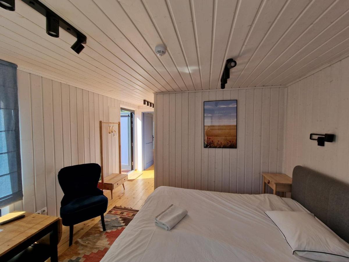 Oberza Pod Zlotym Prosiakiem Hotel Nieborów Eksteriør billede