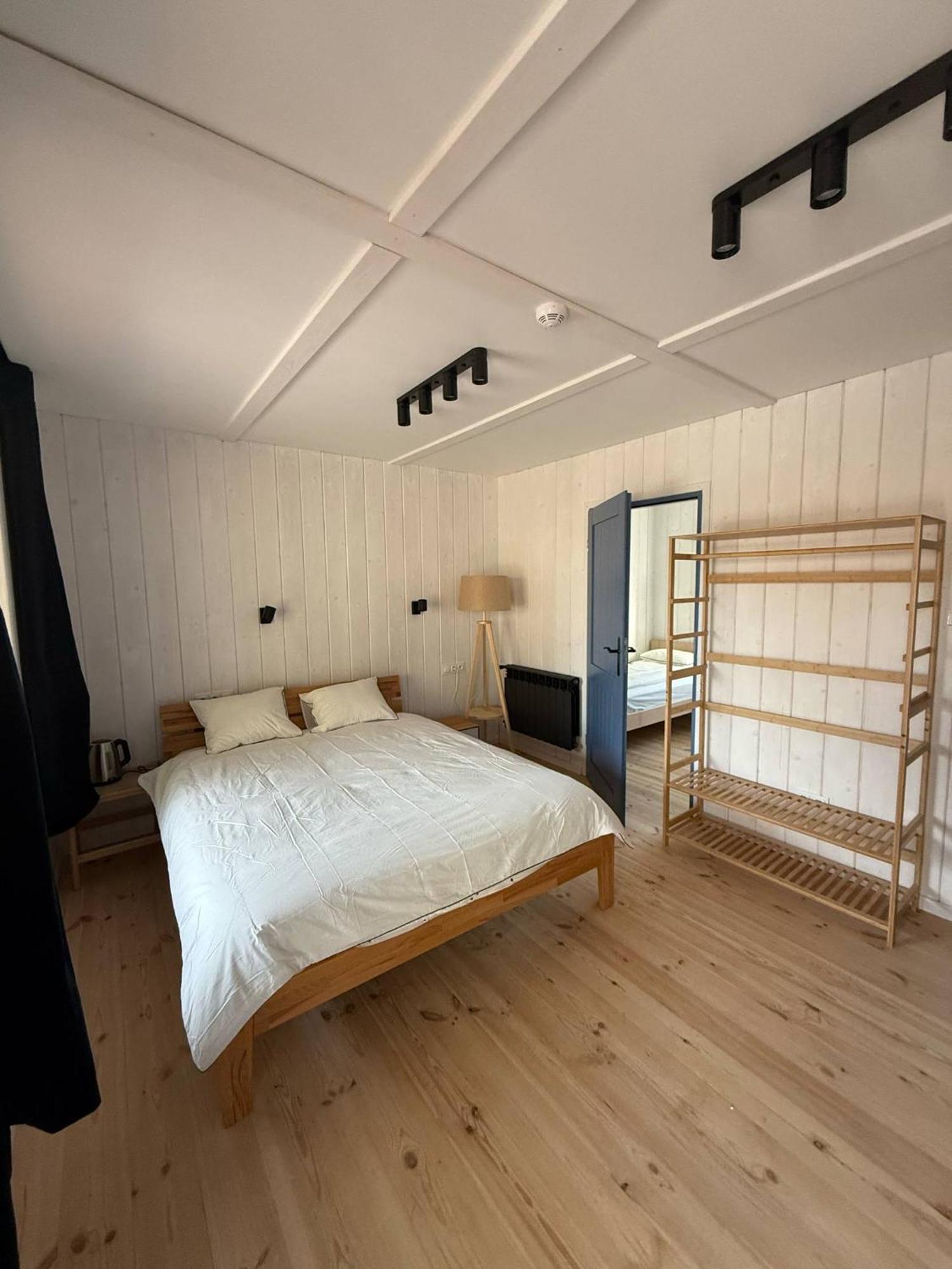 Oberza Pod Zlotym Prosiakiem Hotel Nieborów Eksteriør billede