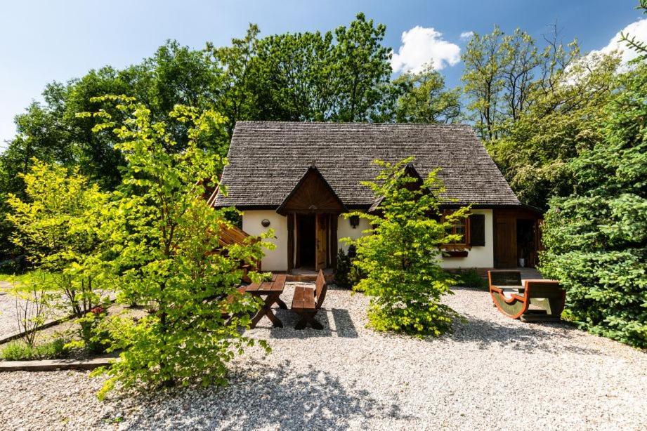 Oberza Pod Zlotym Prosiakiem Hotel Nieborów Eksteriør billede